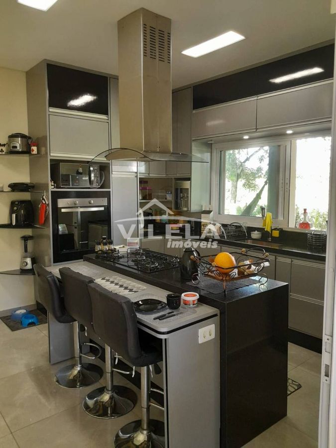 Casa á venda bairro porto novo-caraguatatuba-sp!!