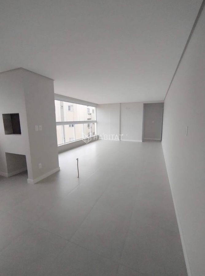 Apartamento 3 Dormitórios no Gravatá