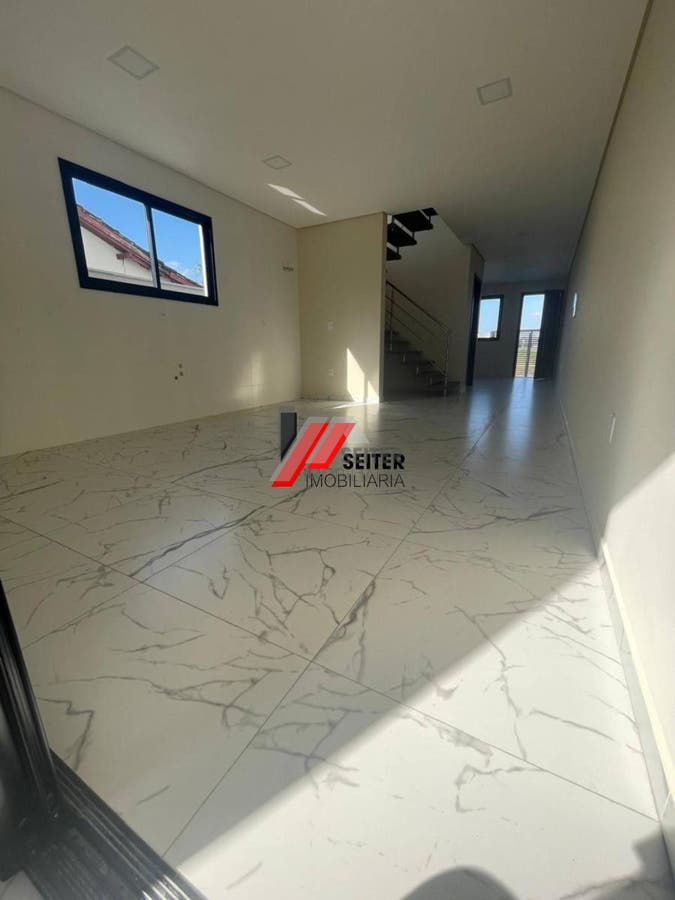 Casa geminada à venda no bairro Campeche em Florianópolis