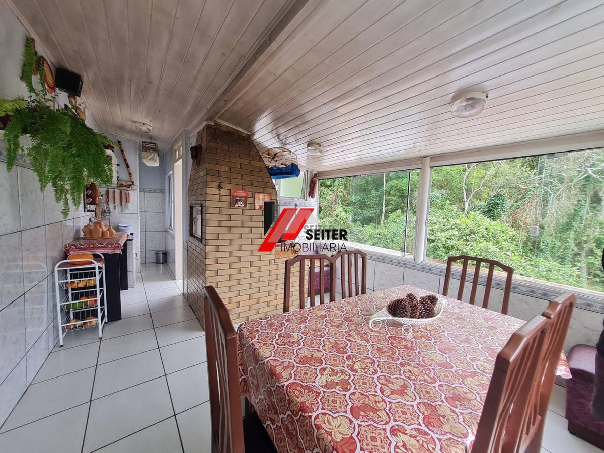 Casa de 2 domritorios a venda Florianopolis Itacorubi