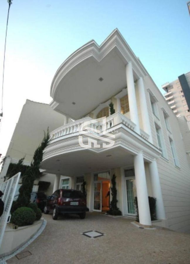 Loja-Salão, 1700 m² - Foto 1