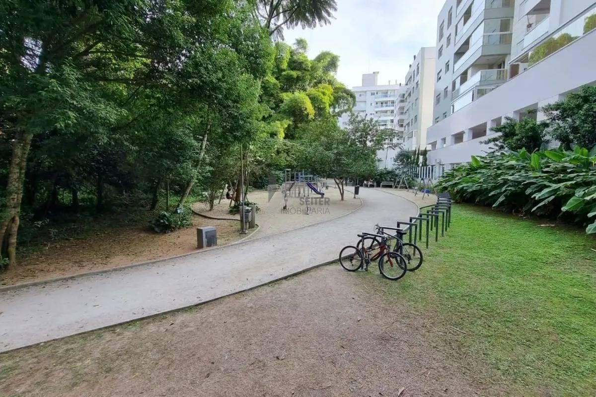 Cobertura com 2 quartos, Córrego Grande - Florianópolis