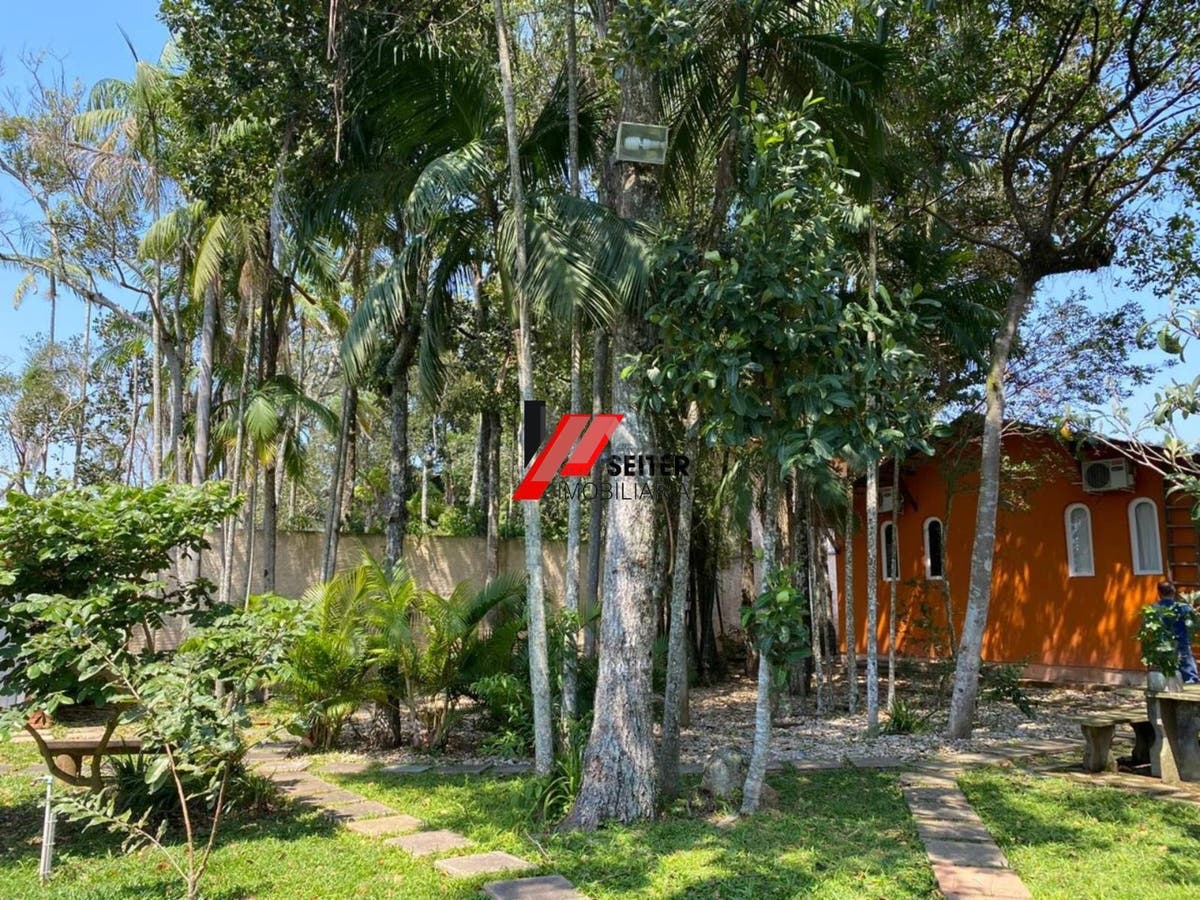 Casa a Venda em Canavieiras Florianópolis