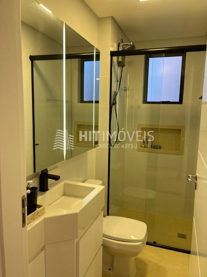 Apartamento - bairro itacolomi - balneário piçarras - sc