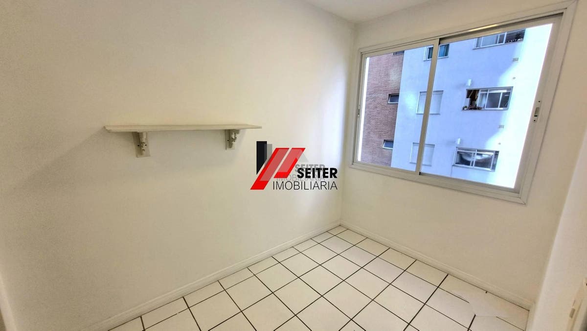 Apartamento a venda na Beira Mar Norte de Florianópolis