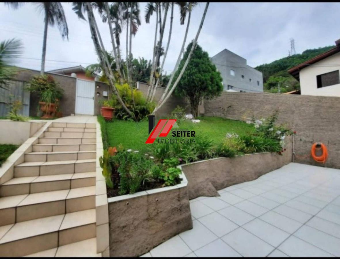 Casa de 2 domritorios a venda Florianopolis Itacorubi