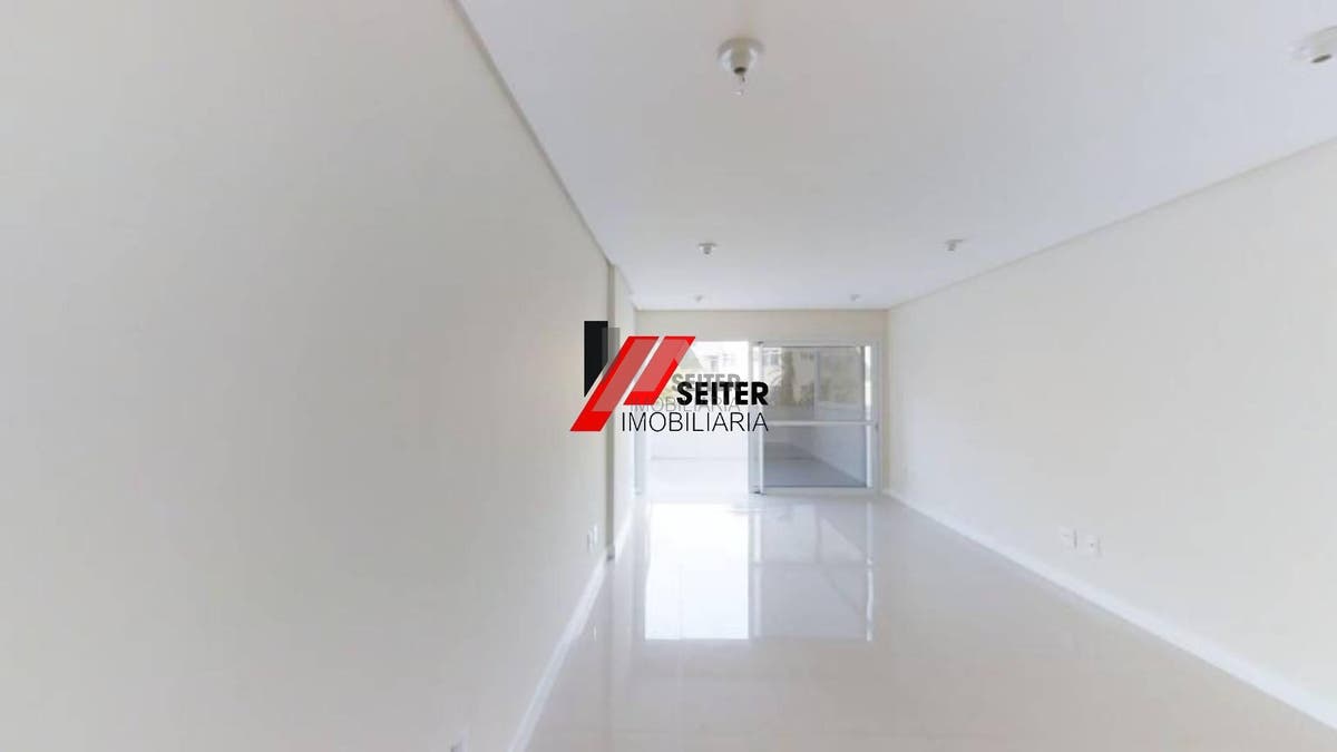 Sala comercial a venda no bairro Itacorubi