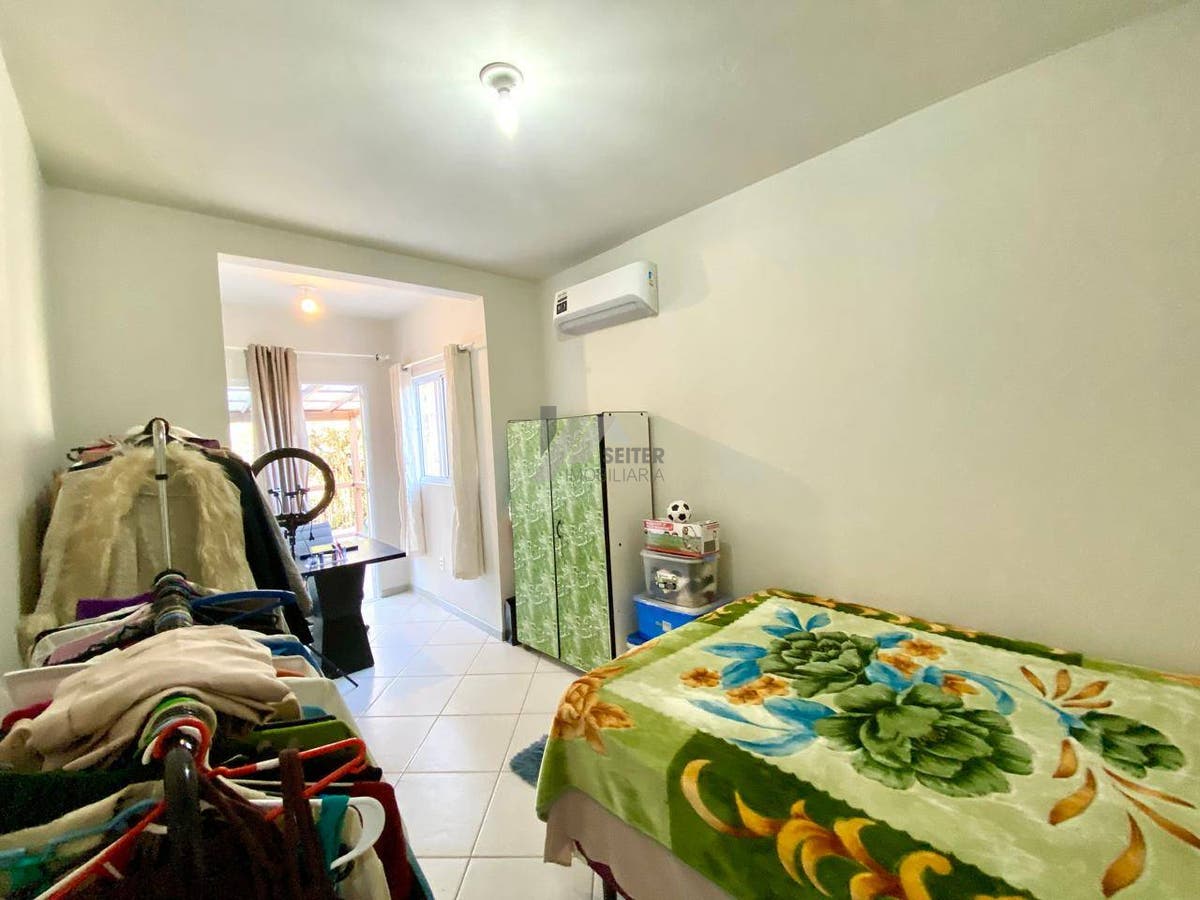 Casa de 4 dormitorios a venda Florianopolis Campeche