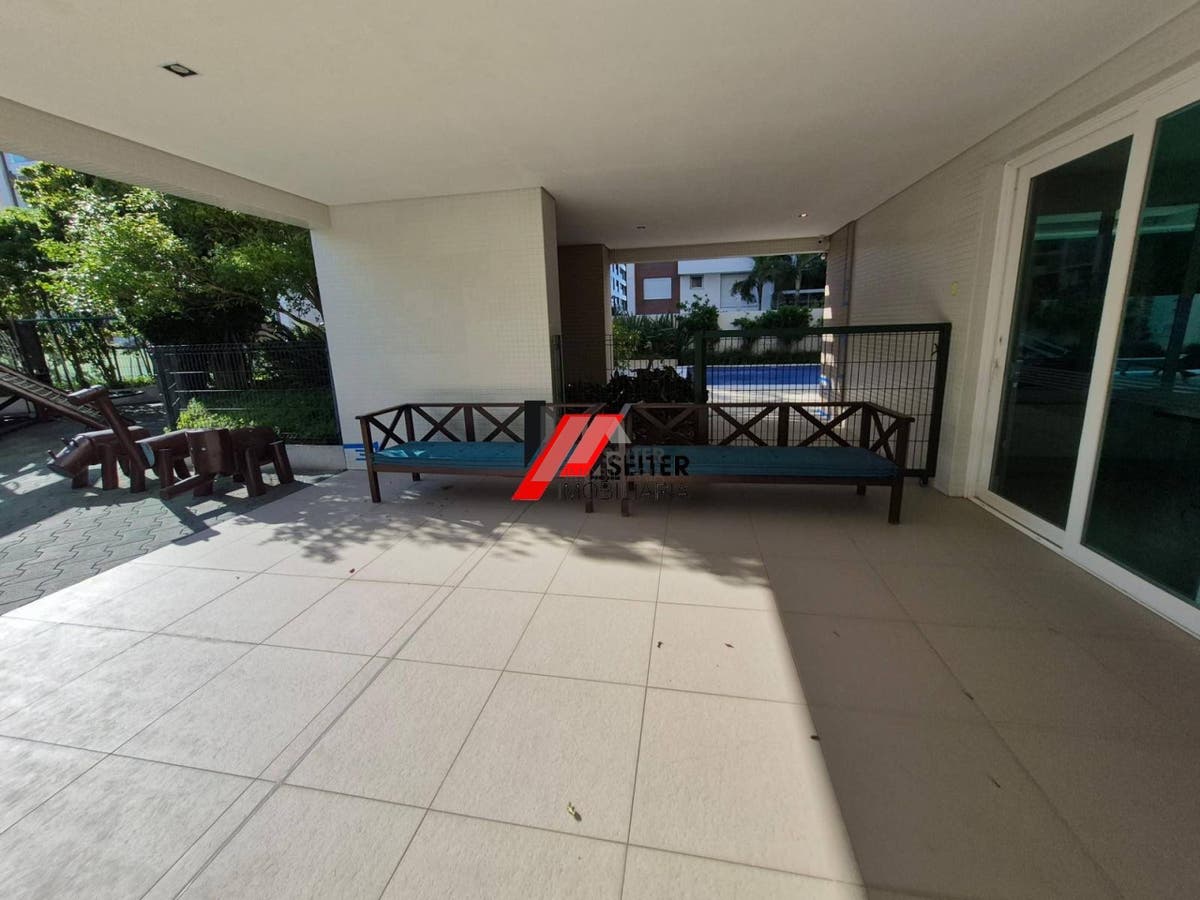 Apartamento de 2 dormitórios alto padrão para locação na Agronômica Florianópolis