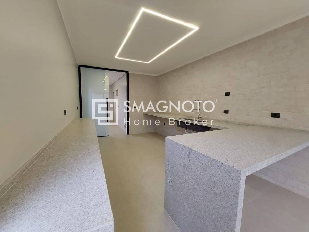 Sobrado com 4 dormitórios à venda, 305 m² por R$ 2.250.000,00 - Santa Rosa - Piracicaba/SP