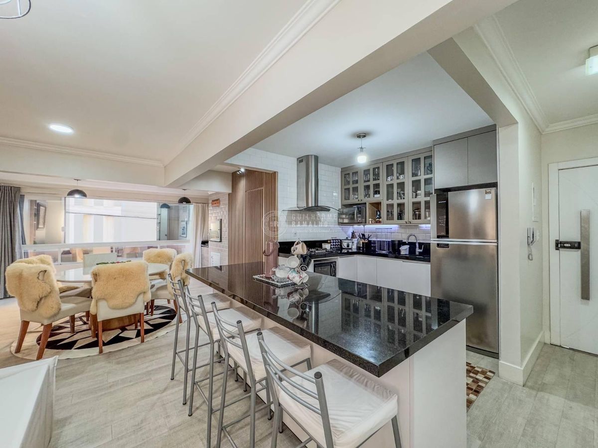 Apartamento com 3 quartos, Centro - Balneário Camboriú - Apartamento em Centro, Balneário Camboriú - à venda - IMOBILIÁRIA GUILHERME LTDA