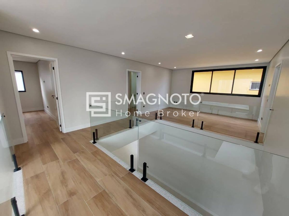 Sobrado com 4 dormitórios à venda, 305 m² por R$ 2.250.000,00 - Santa Rosa - Piracicaba/SP