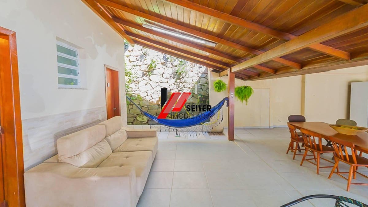Casa a venda Trindade Florianopolis