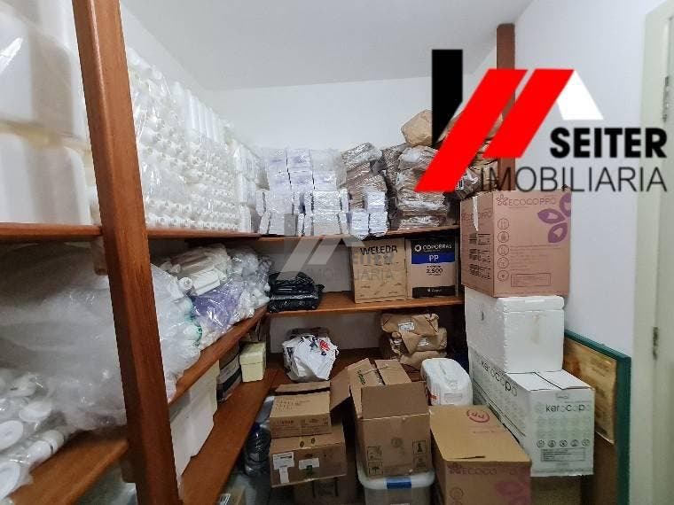 Sala comercial a venda Trindade Florianopolis