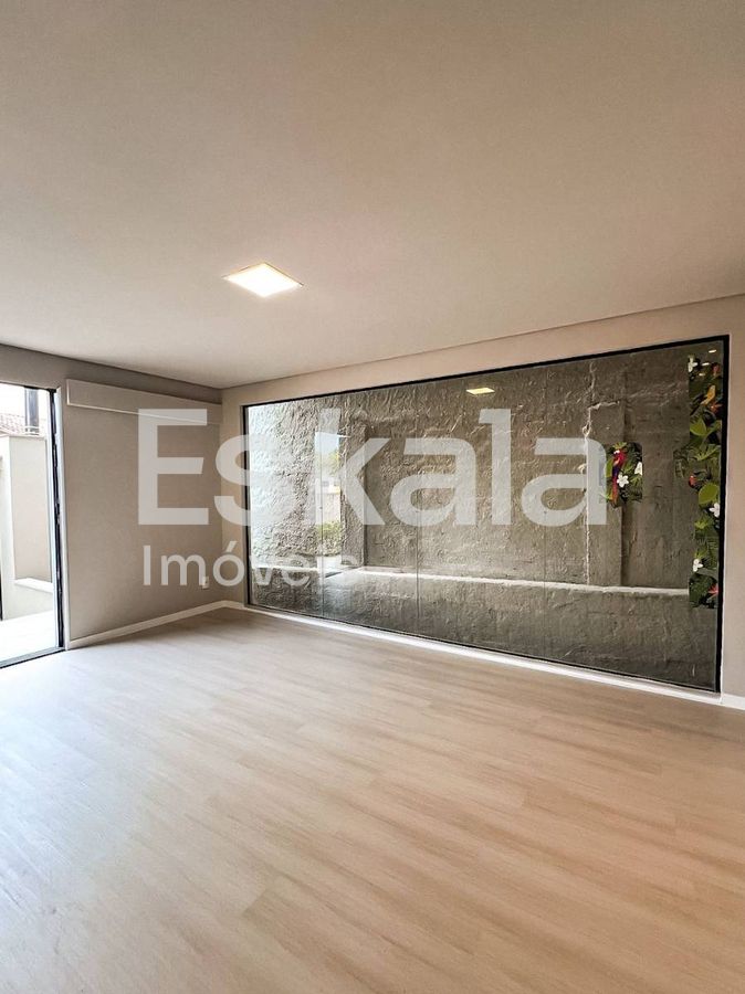 Casa Residencial Contendo 02 Suítes + 02 Vagas de Garagem, Amizade, Jaragua do Sul