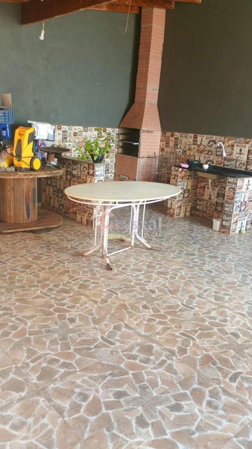 Casa Térrea em Jardim Presidencial - Avaré. Foto 5