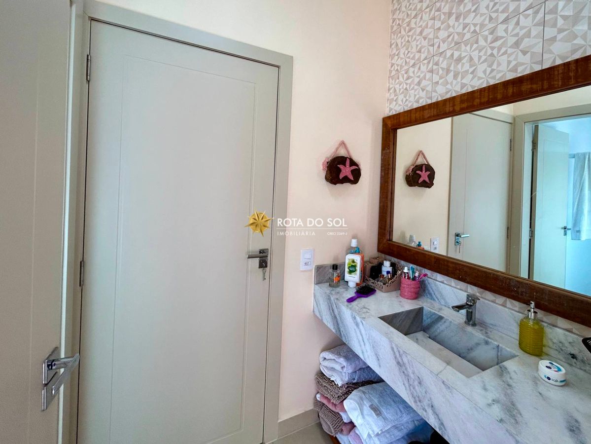Casa à venda 4 quartos com piscina Praia Mariscal Bombinhas SC - 22