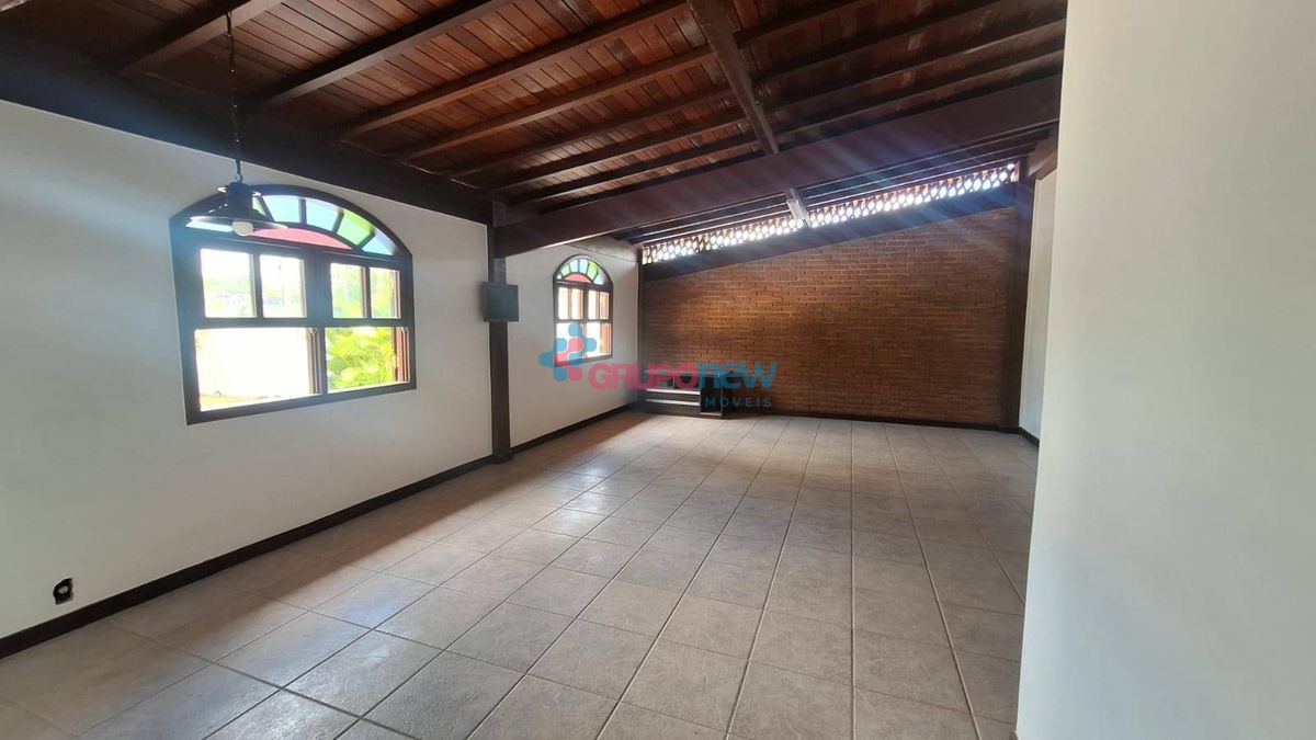 Casa com 5 quartos à Venda, Joá - Lagoa Santa