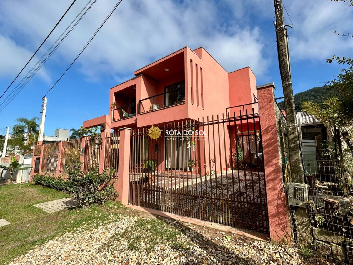 Casa à venda 4 quartos com piscina Praia Mariscal Bombinhas SC - 7