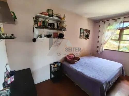 Residencial › Casa, 5 dormitórios, para Venda no Carvoeira- Florianópolis