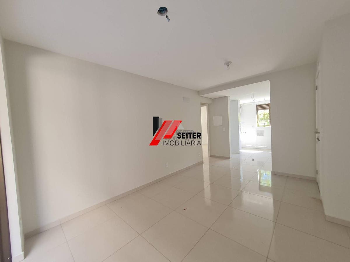 Apartamento com 2 dormitórios na Trindade em Florianópolis