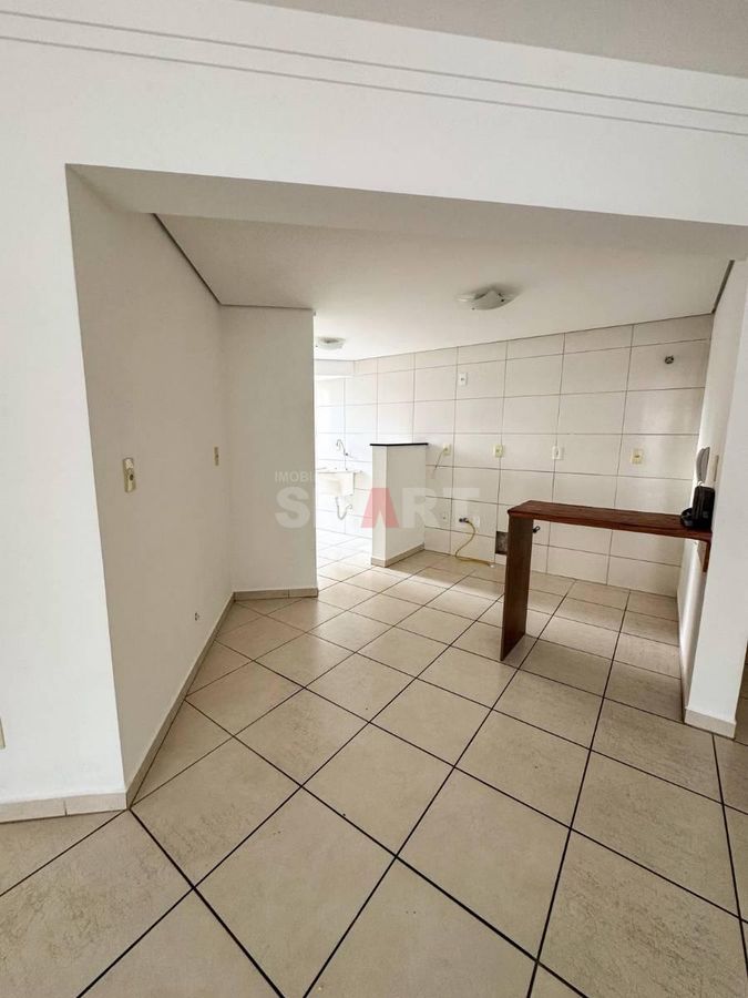 Apartamento com 1 Suíte +2 Quartos no Centro