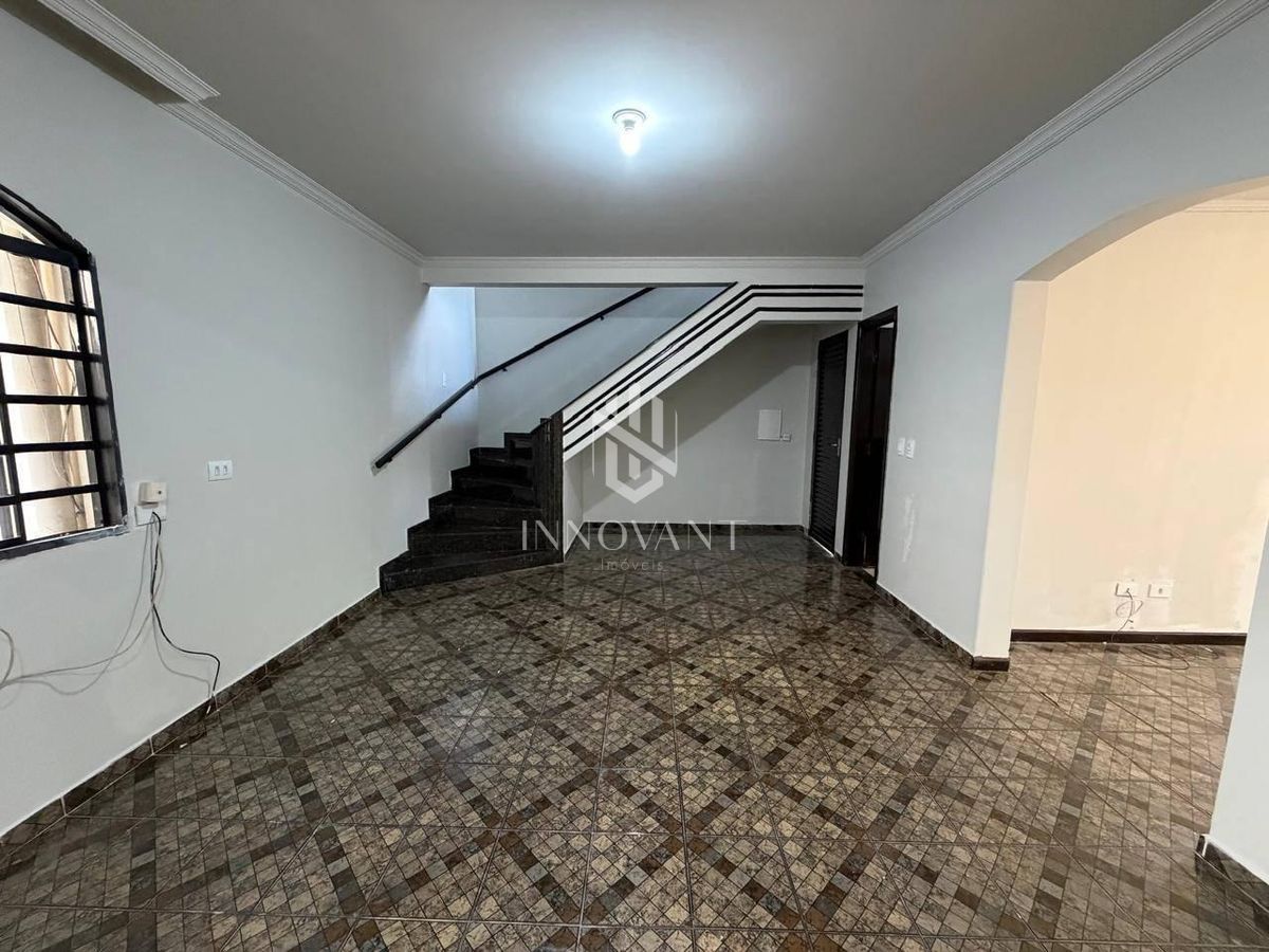 Casa, 2 quartos, 255 m² - Foto 4
