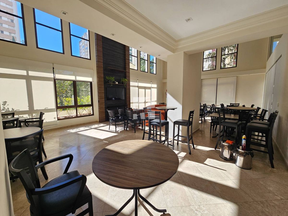 Apartamento com 4 quartos, Campo Belo - São Paulo
