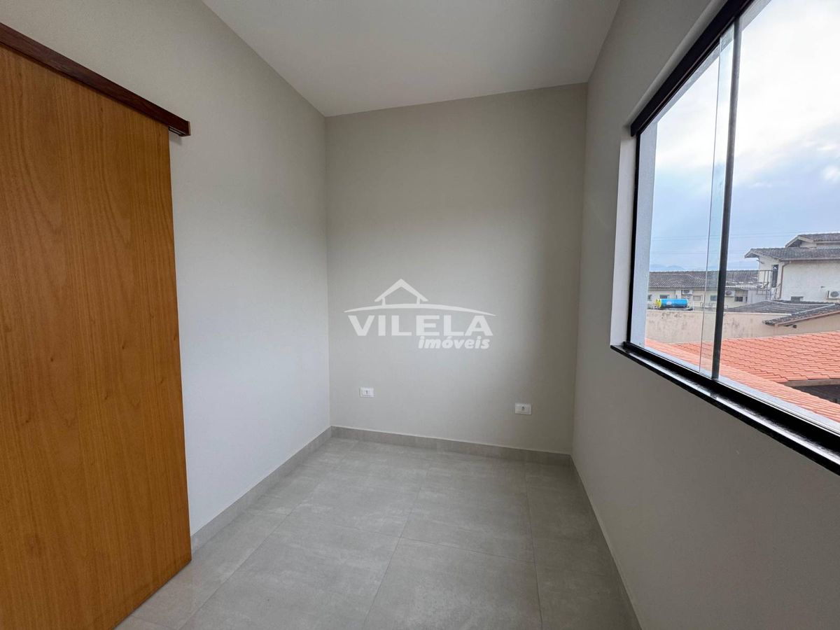 Sobrado Novo com Piscina e Área Gourmet no Bairro Porto Novo -Carguatatuba-Sp