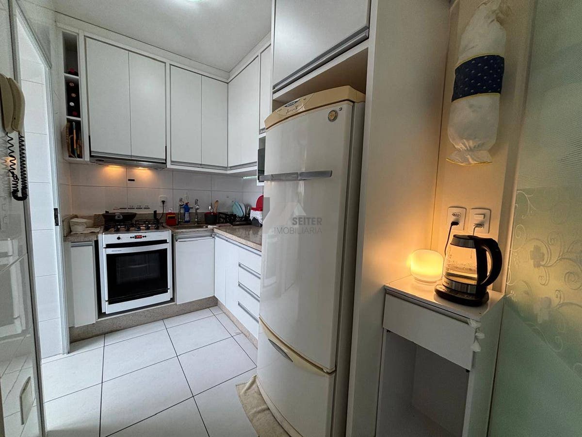 Cobertura 3 suites venda Trindade florianopolis