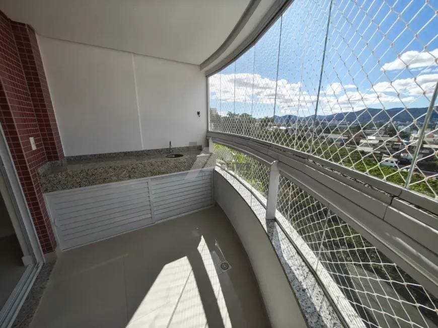 Apartamento com 3 quartos Pantanal Florianópolis