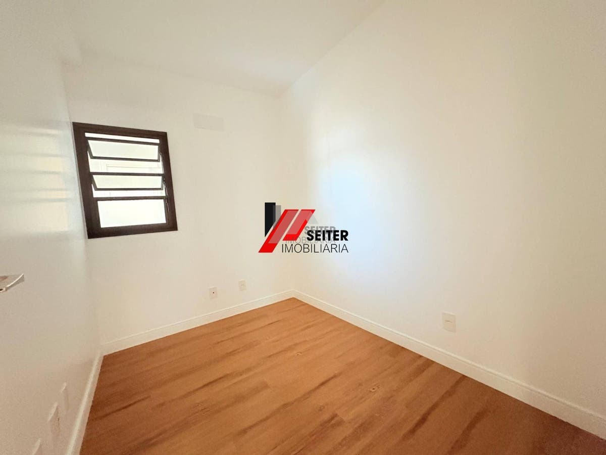 Apartamento à venda no Itacorubi Florianópolis