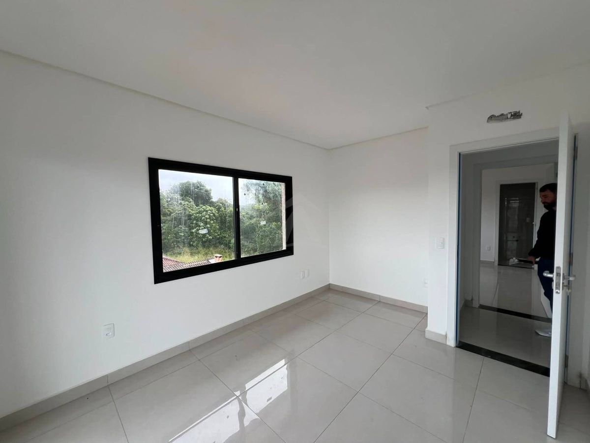 Apartamentos condomínio lauren m. Residence