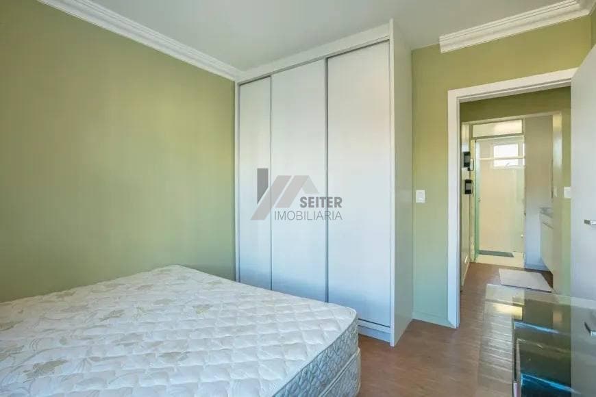 Apartamento com 5 quartos, Centro - Florianópolis