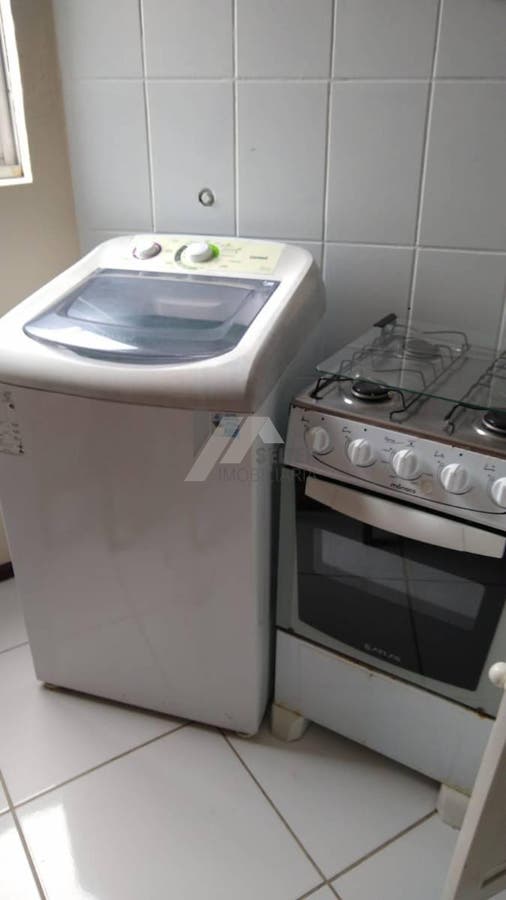 Apartamento de um dormitório para venda no centro de Canasvieiras