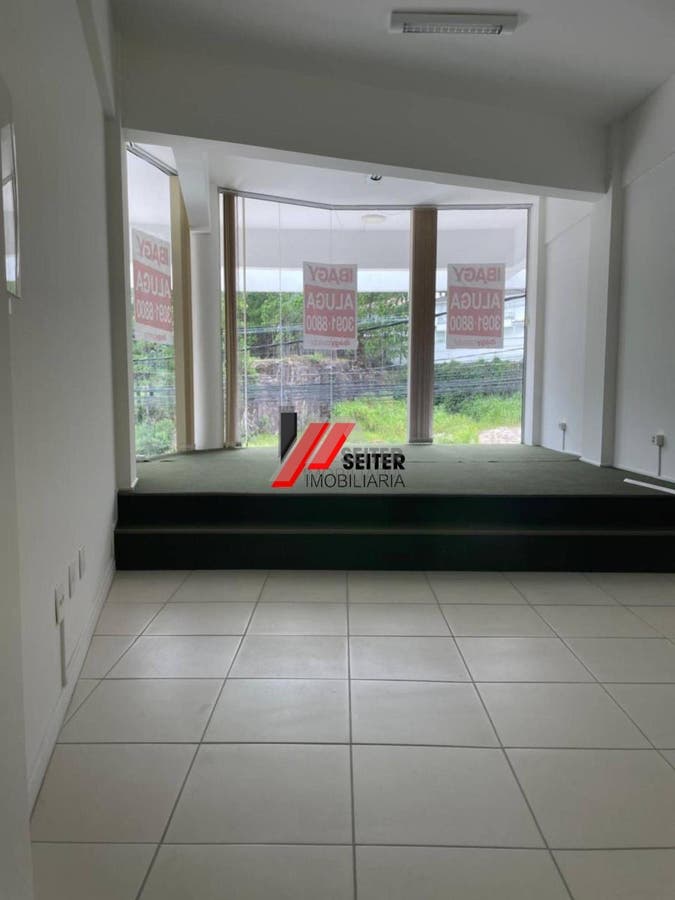Sala Comercial a Venda Córrego Grande Florianópolis