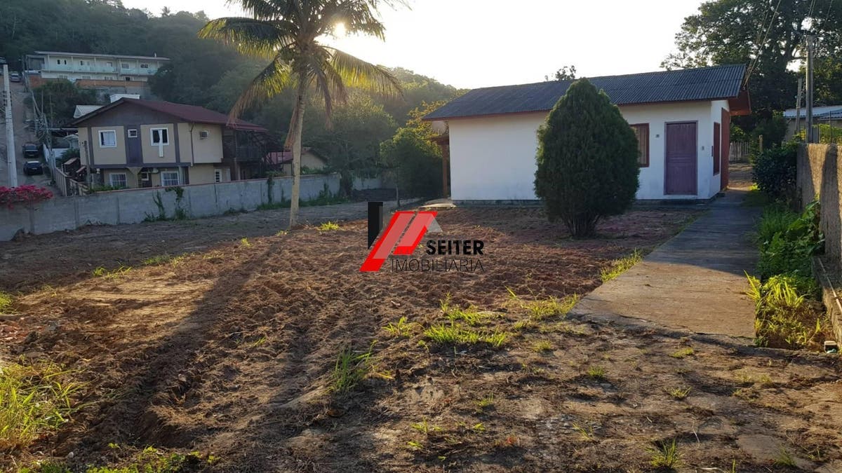Terreno a venda no norte da Ilha de Florianópolis