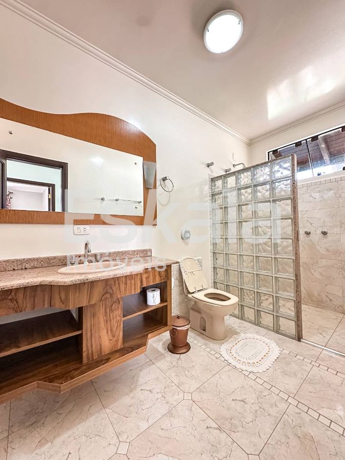 Casa Alto Padrão Semi-Mobiliada e com Piscina Vila Nova - Jaraguá do Sul