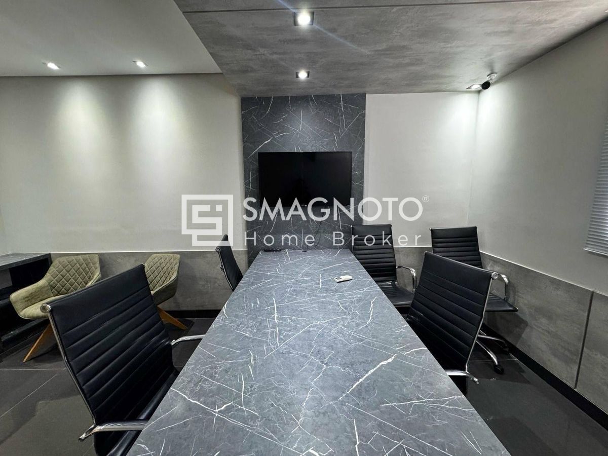 Apartamento com Varanda Gourmet e Vista Privilegiada no Bairro São Judas