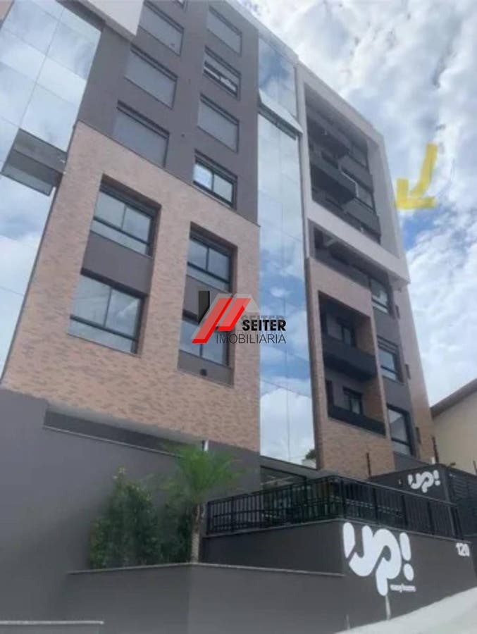 Apartamento de dois dormitórios com suite à venda na Carvoeira em Florianópolis