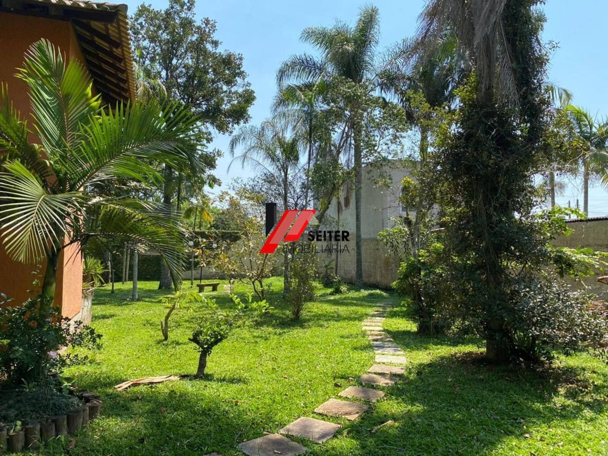 Casa a Venda em Canavieiras Florianópolis
