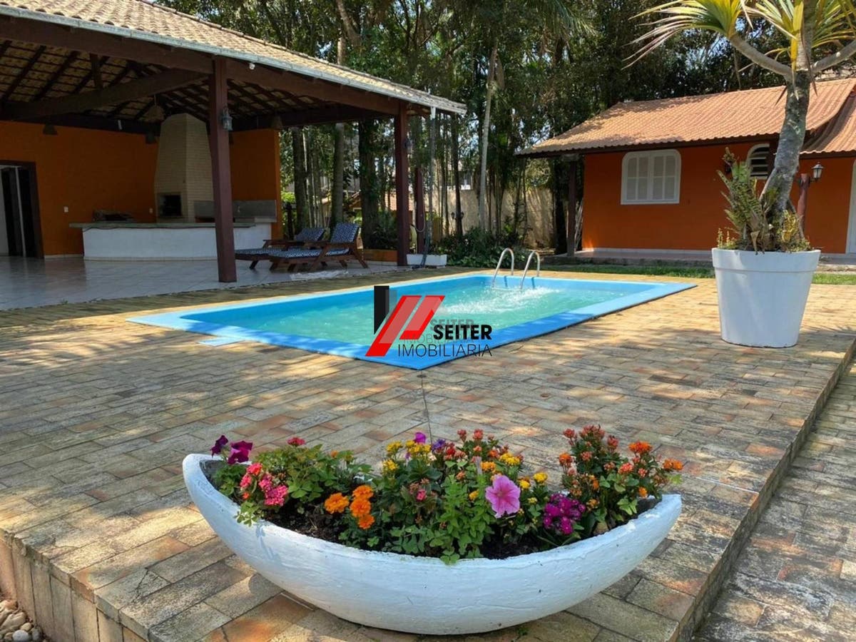 Casa a Venda em Canavieiras Florianópolis