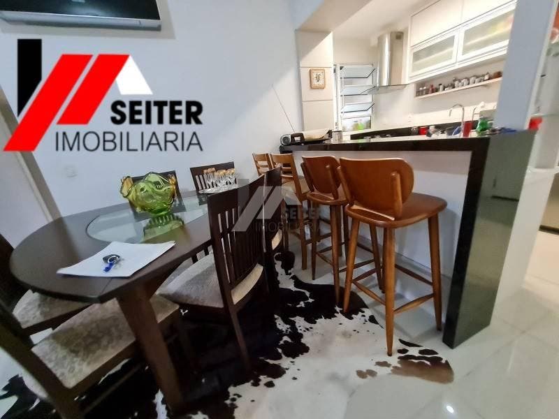 Apartamento a venda de 3 dormitorios Itacorubi Florianopolis