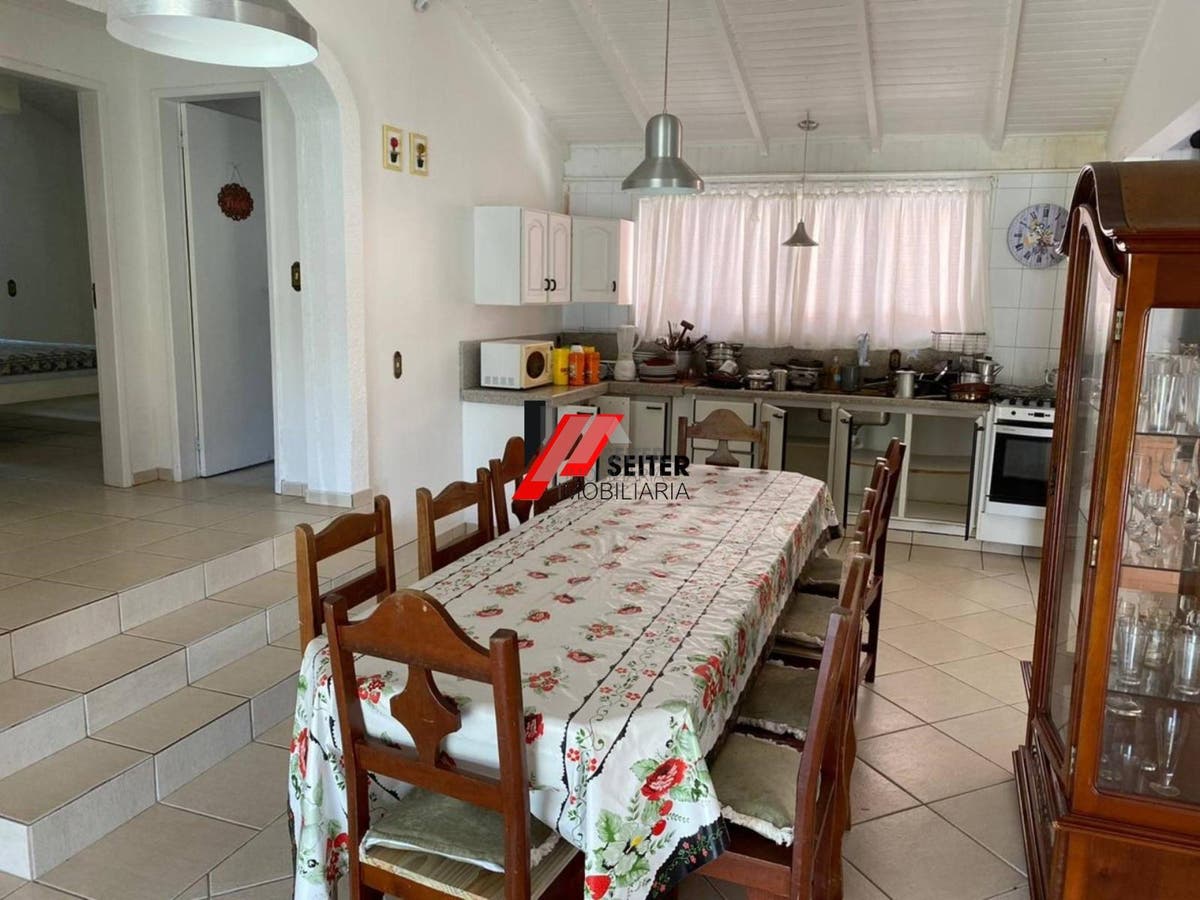 Casa a Venda em Canavieiras Florianópolis