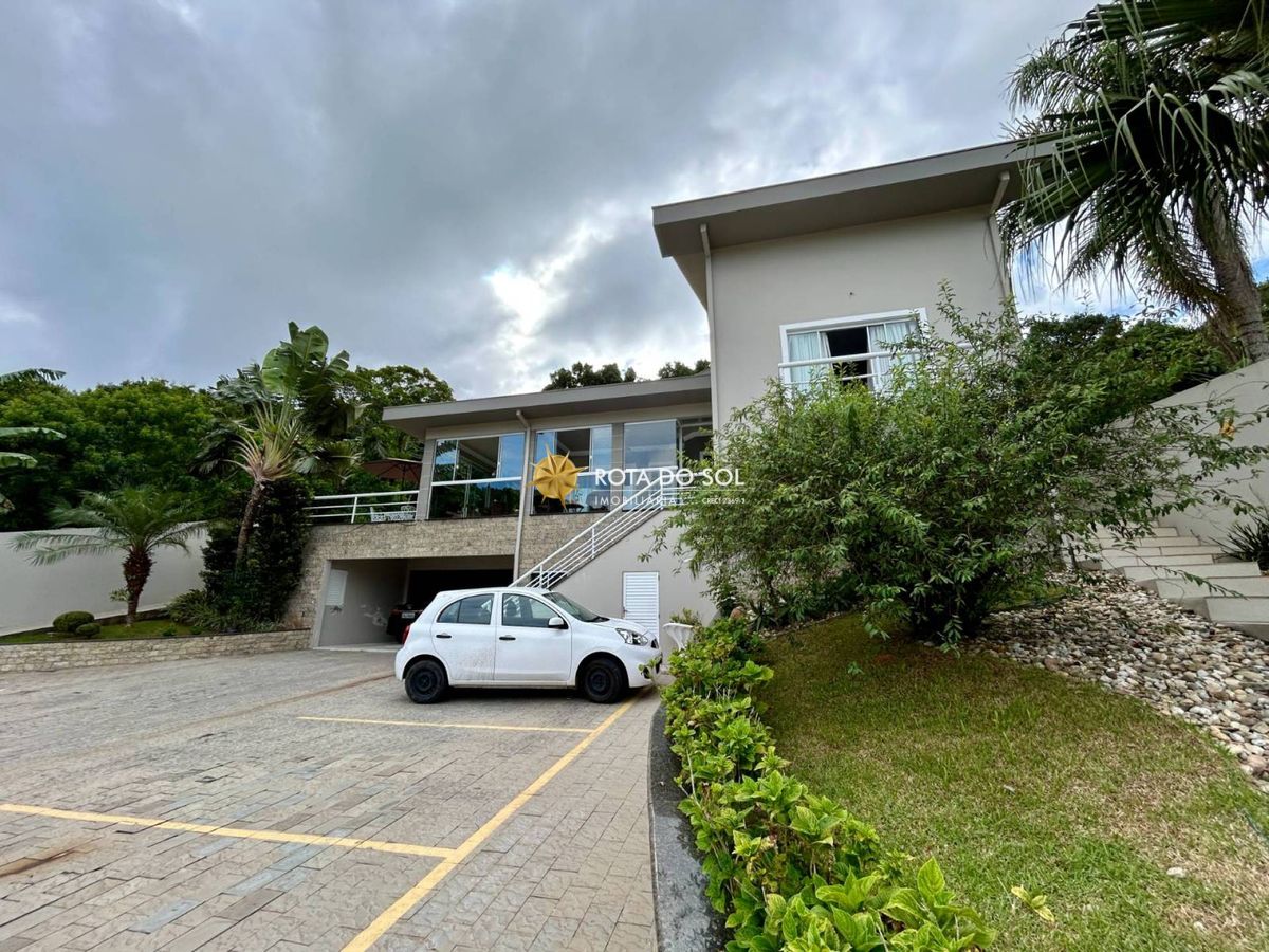 Casa de praia com piscina 5 quartos à venda Praia Centro Bombinhas SC - 2
