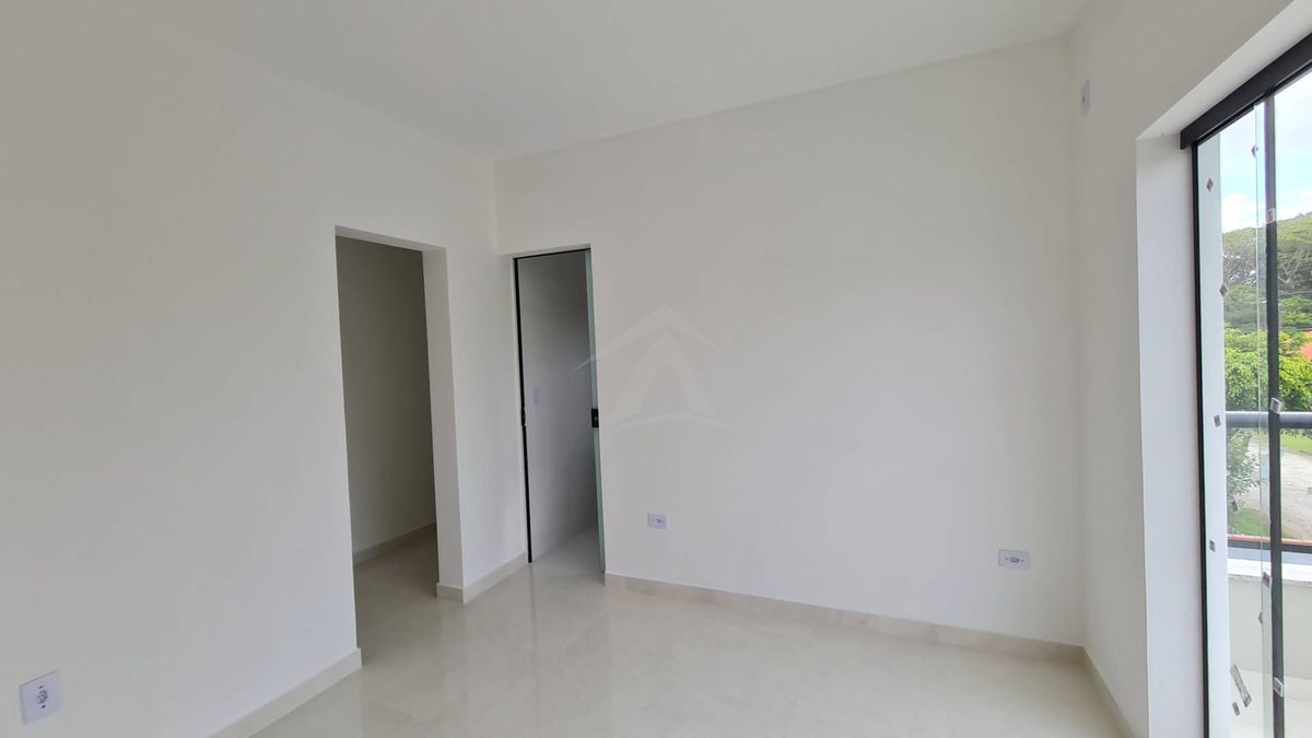 Sobrado, 1 suite + 2 quartos, bal cambiju