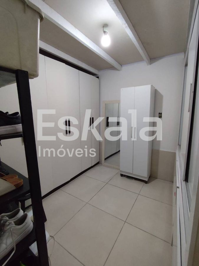 Casa com 04 quartos, sendo 02 suítes tifa martins - jaraguá do sul