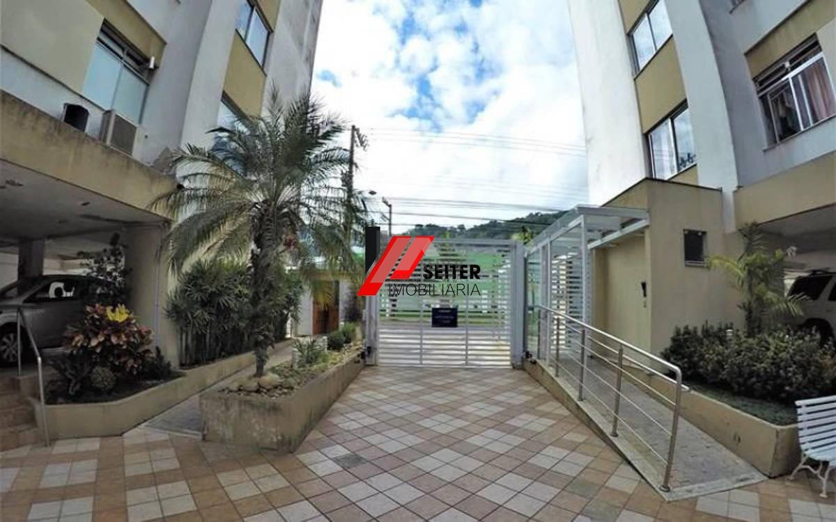Apartamento de 3 quartos a venda na Av Mauro Ramos Centro