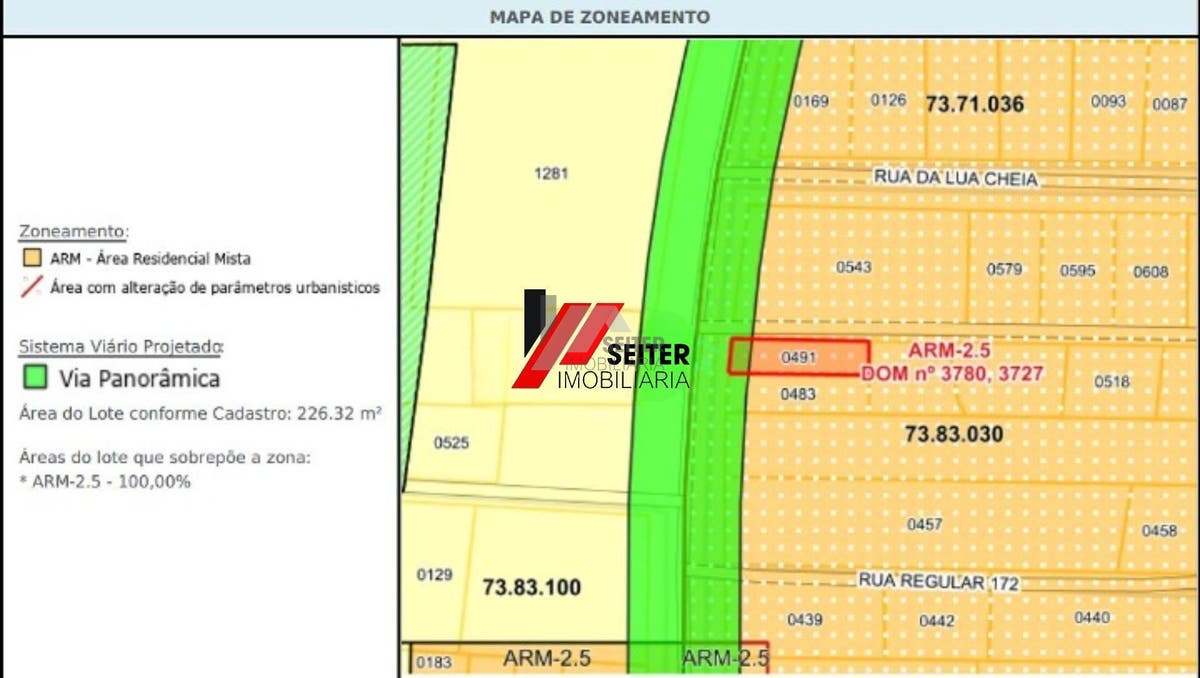 Terreno à venda em Florianópolis-SC Armação do Pântano do Sul 226m2 de área!