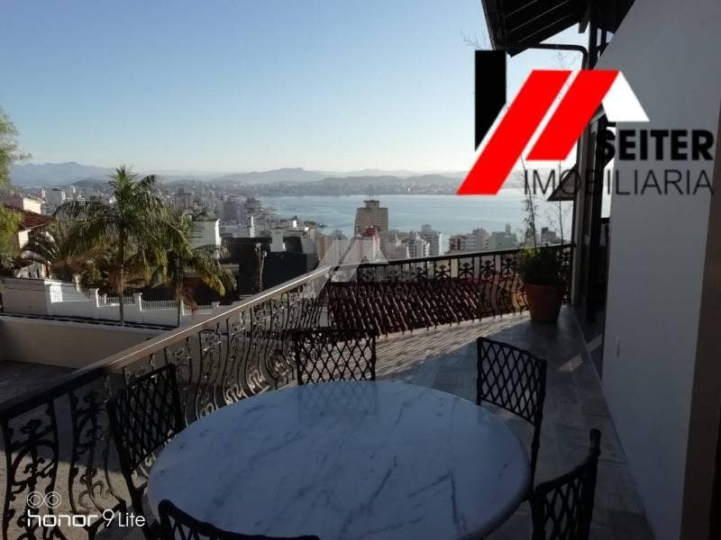 Casa comercial no centro de Florianópolis